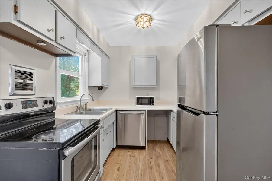 144 Stagecoach Pass, Stormville, NY 12582 - Image #2