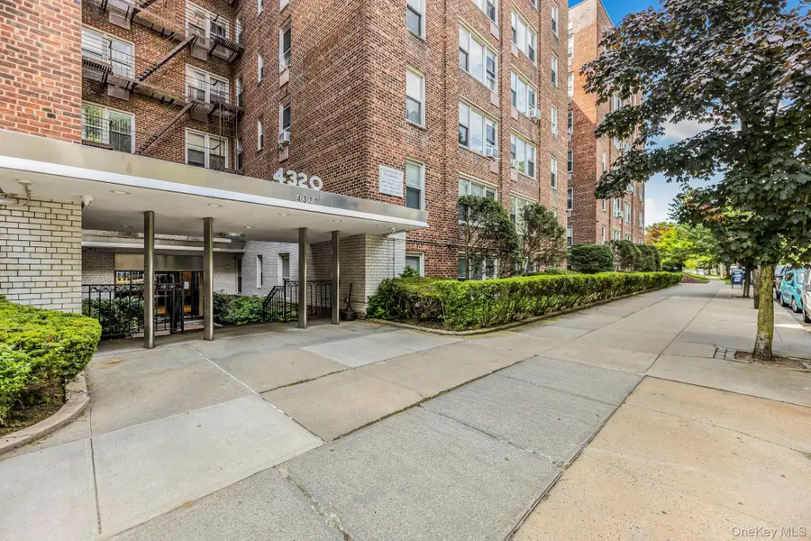 4320 Van Cortlandt Park E #3S, Bronx, NY 10470 - Image #3