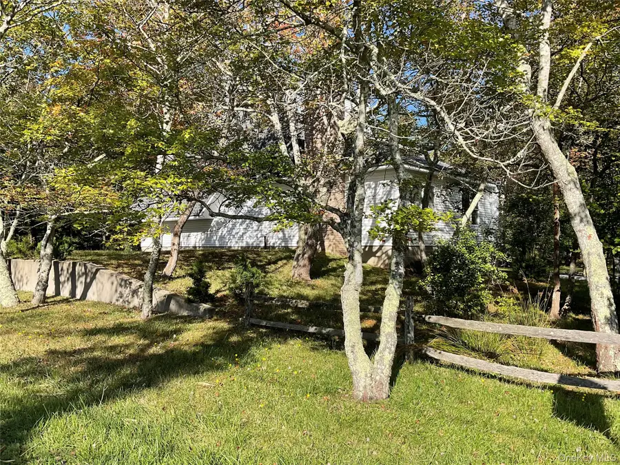 84 Beaver Drive, Mastic Beach, NY 11951 - Image #3