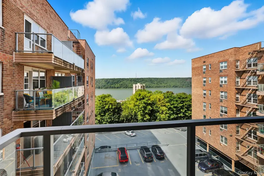 377 N Broadway #602, Yonkers, NY 10701 - Image #2
