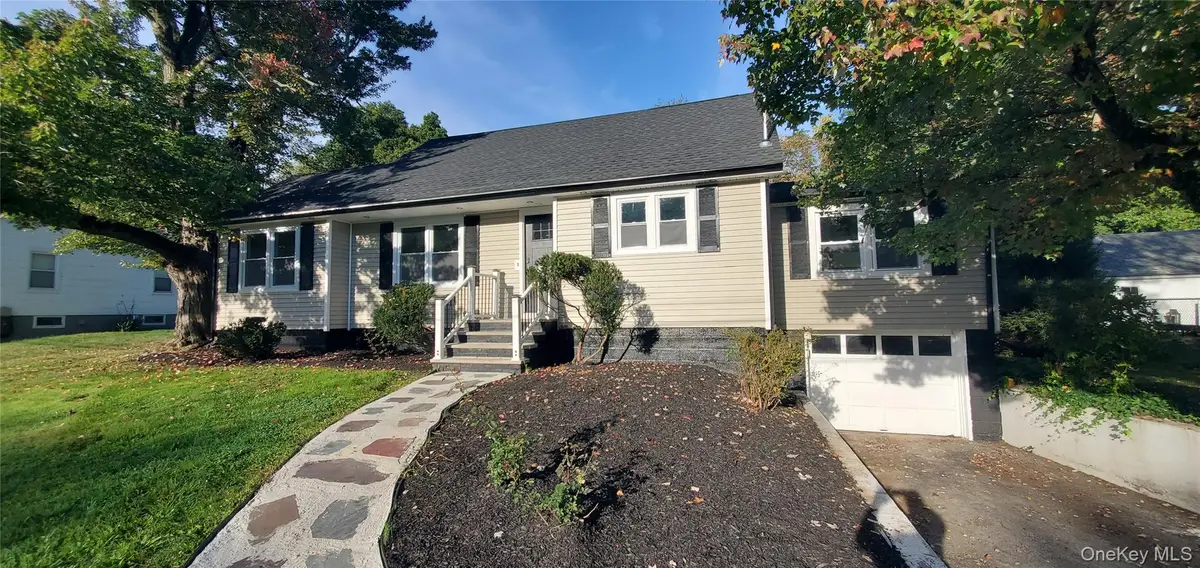 35 Seitz Terrace, Poughkeepsie, NY 12603 - Image #1