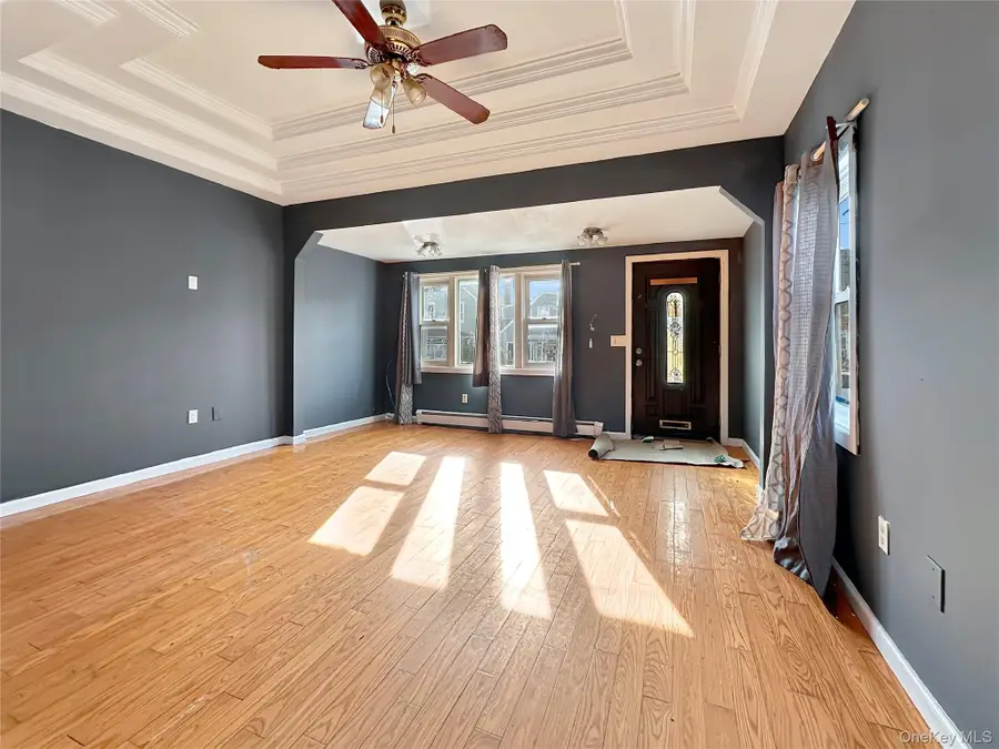 91 Elzey Avenue, Elmont, NY 11003 - Image #3