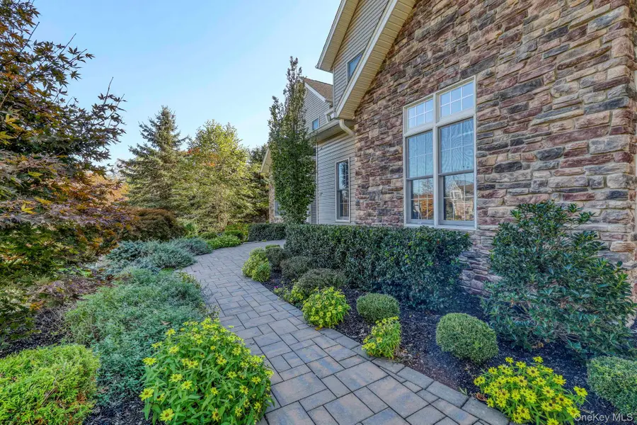 17 Cedar Drive, Tuxedo Park, NY 10987 - Image #3