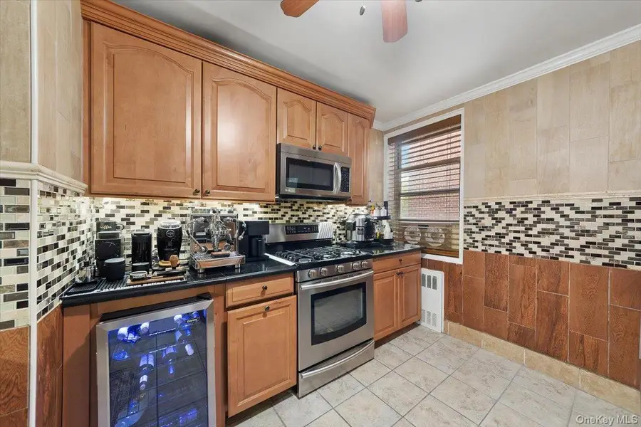 5 Sadore Lane #5P, Yonkers, NY 10710 - Image #2