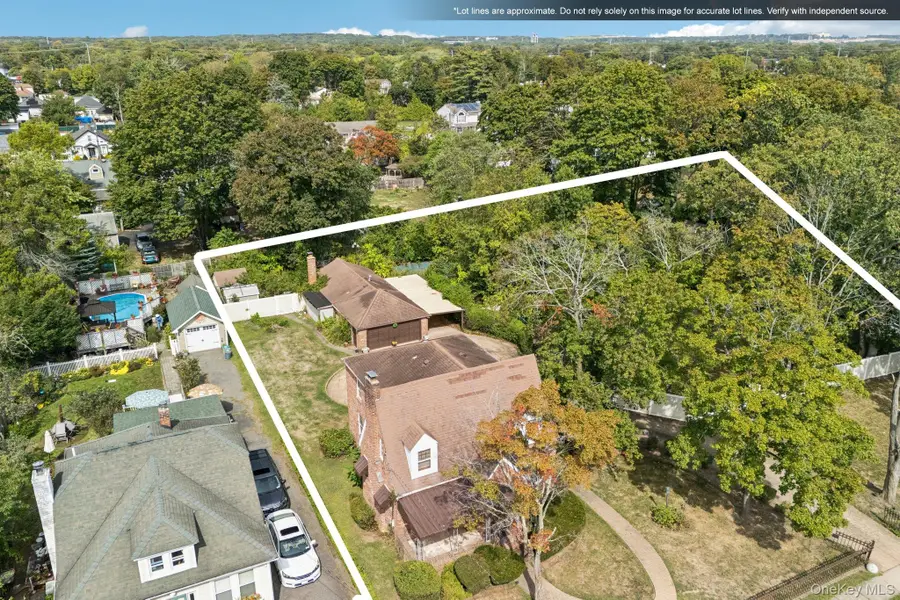 24 3rd Avenue, Central Islip, NY 11722 - Image #3