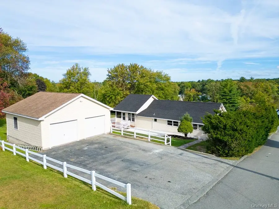 202 Second Road, Wappingers Falls, NY 12590 - Image #2