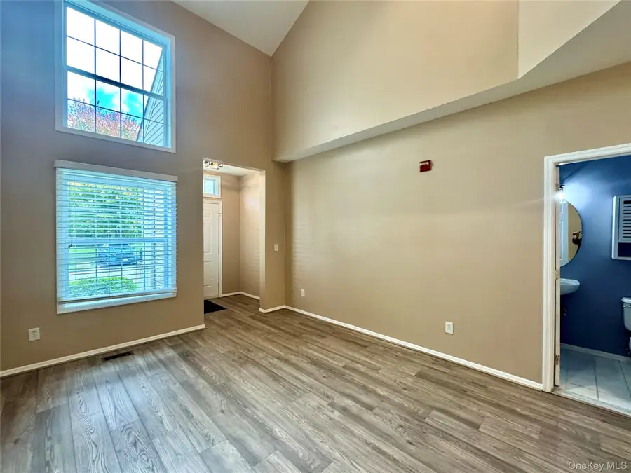 87 Kettles Lane, Medford, NY 11763 - Image #2