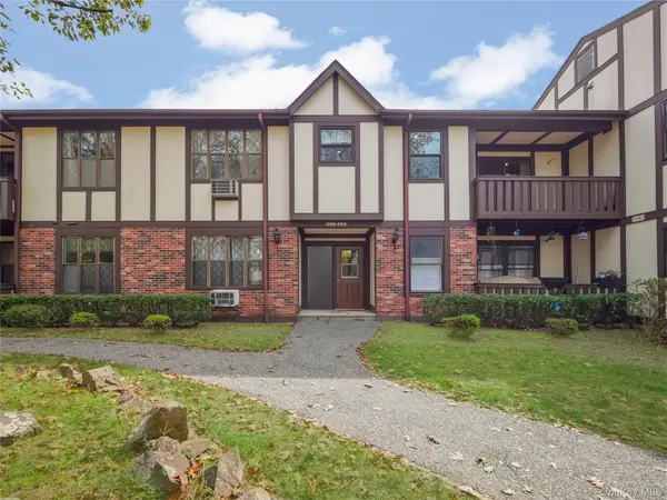 704 Sierra Vista Lane, Valley Cottage, NY 10989