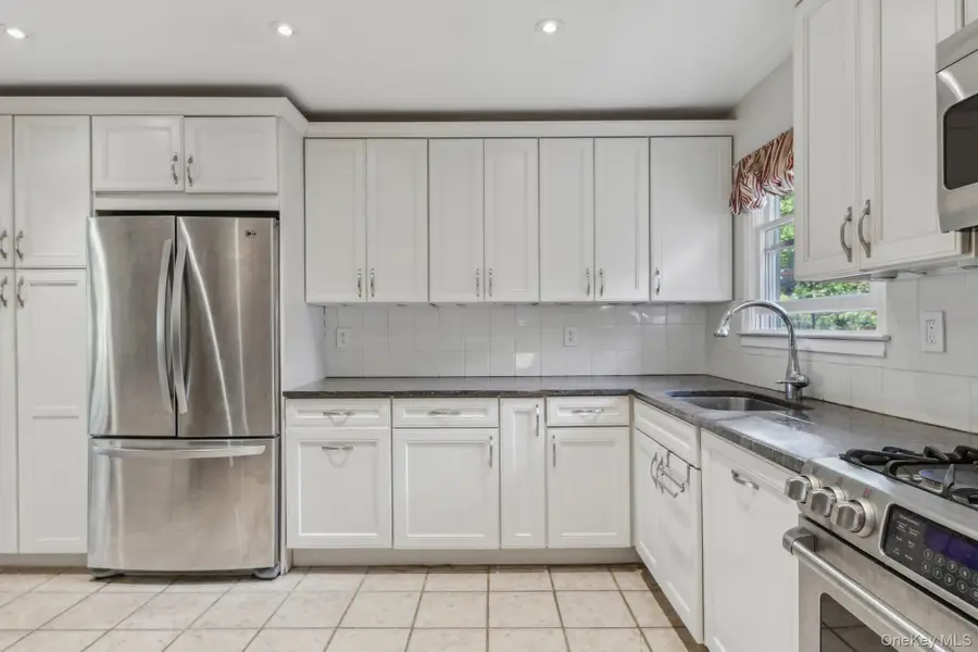 203 Hilltop Drive, Nyack, NY 10960 - #3