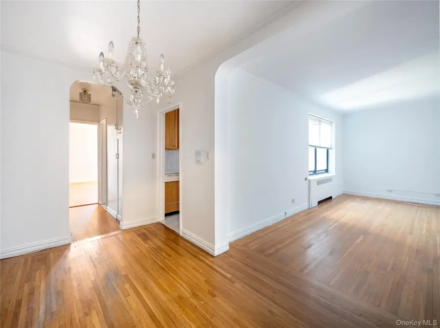 306 E Mosholu Parkway S #3K, Bronx, NY 10458 - Image #2