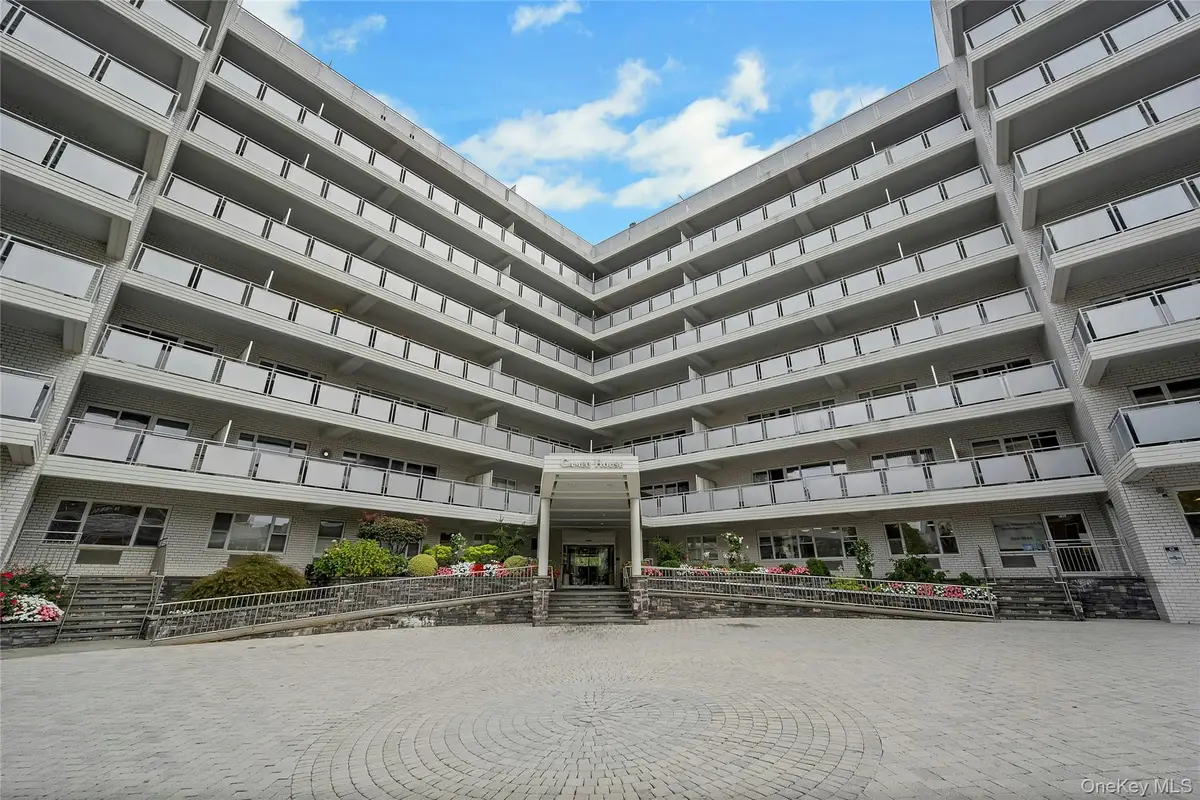 300 Martine Avenue #7B, White Plains, NY 10601 - Image #1