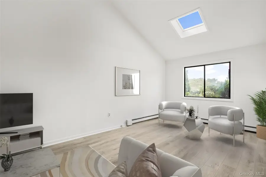 25 Laurel Court, Fishkill, NY 12524 - Image #3