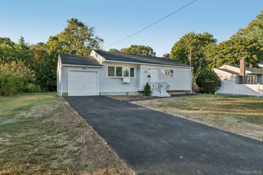 10 Ehler Street, Brentwood, NY 11717 - Image #2