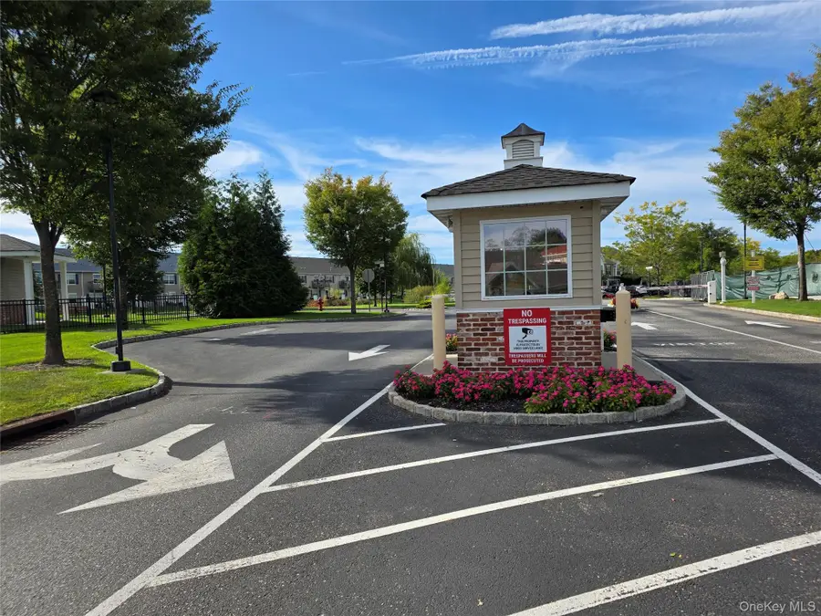 115 Weatherby Lane, Central Islip, NY 11722 - Image #3