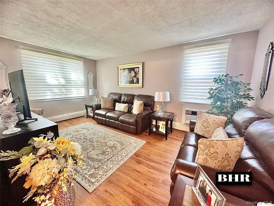 1805 E 53rd Street #3D, Brooklyn, NY 11234 - Image #3