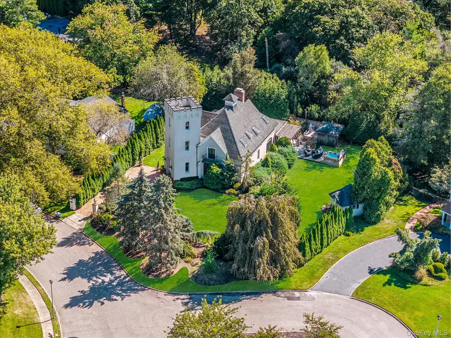 50 O'connell Court, Great River, NY 11739 - Image #3