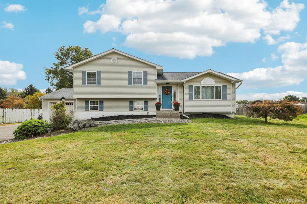 32 Carlisle Way, Washingtonville, NY 10992 - Image #1