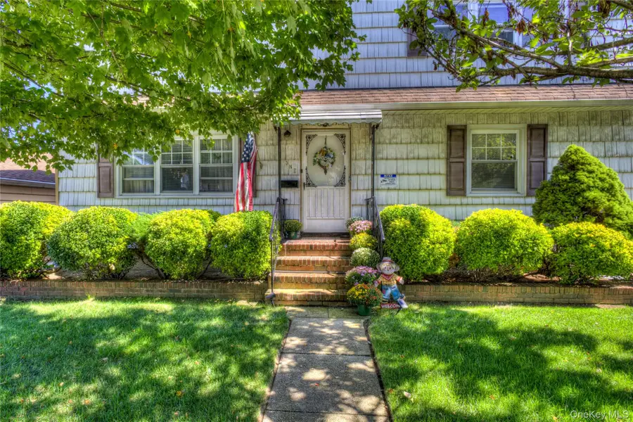 1 Alexine Avenue, East Rockaway, NY 11518 - Image #3