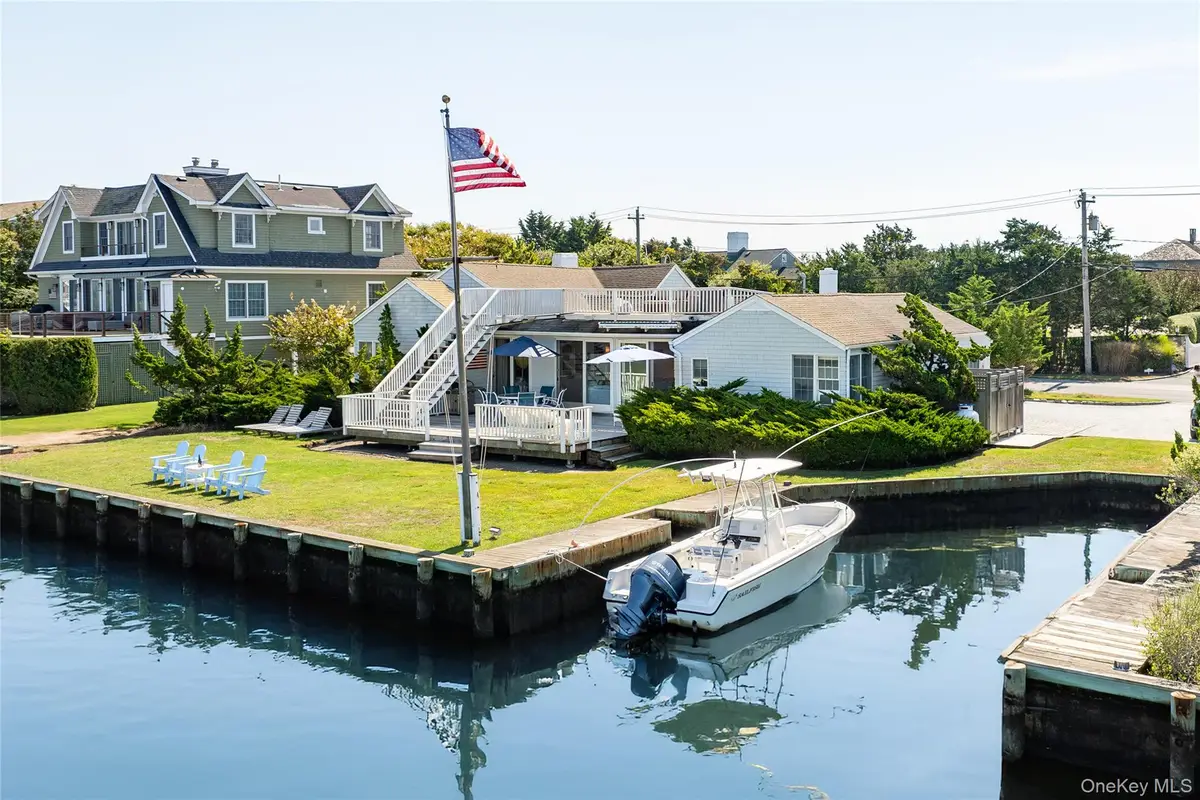 39 Dune Road, Quogue, NY 11959 - Image #1