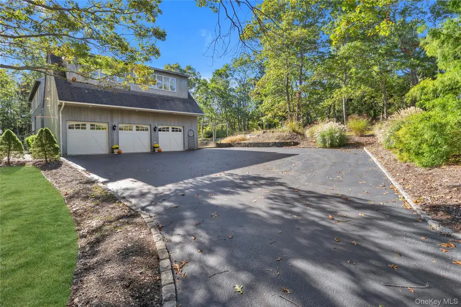 10 Nicole Court, Manorville, NY 11949 - Image #3