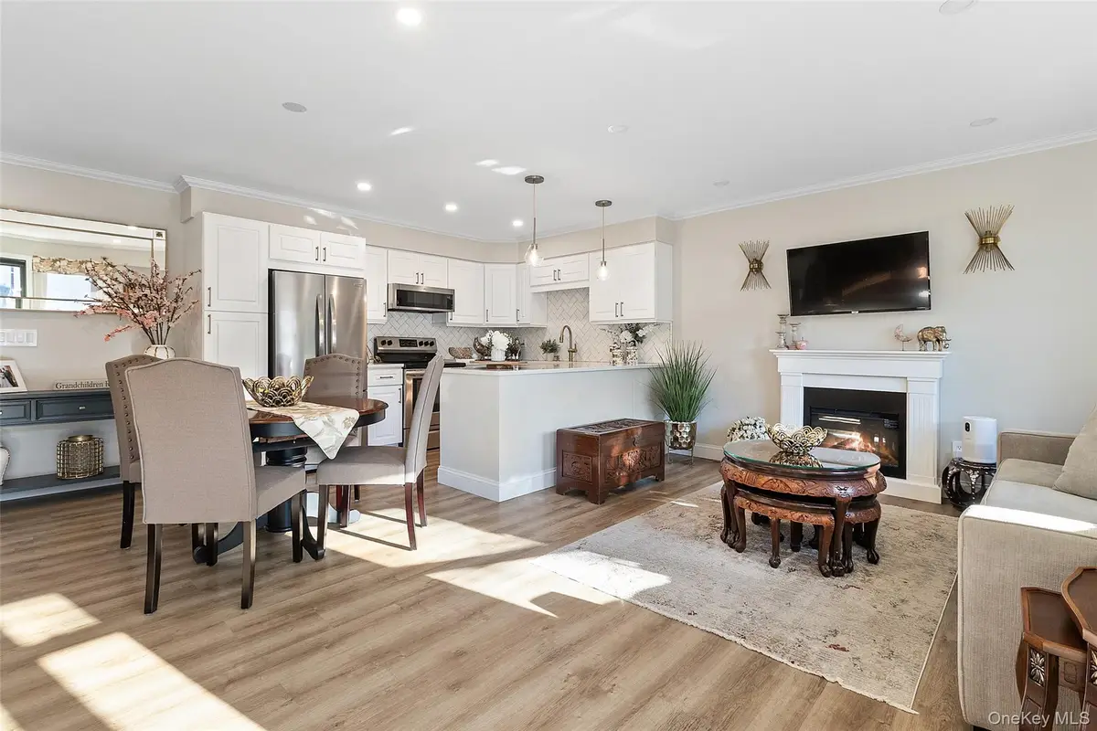 36 Sussex Drive #B, Yorktown Heights, NY 10598 - Image #1