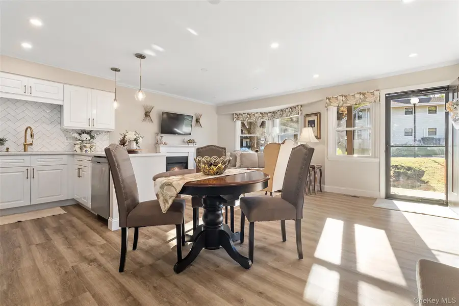 36 Sussex Drive #B, Yorktown Heights, NY 10598 - Image #3