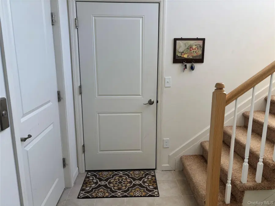 41 Greentree Court, Shirley, NY 11967 - Image #3