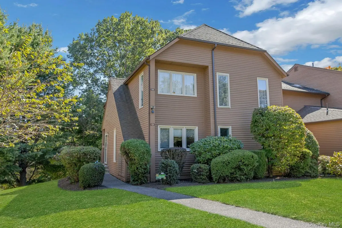 13 Acorn Lane, Yorktown Heights, NY 10598 - Image #1