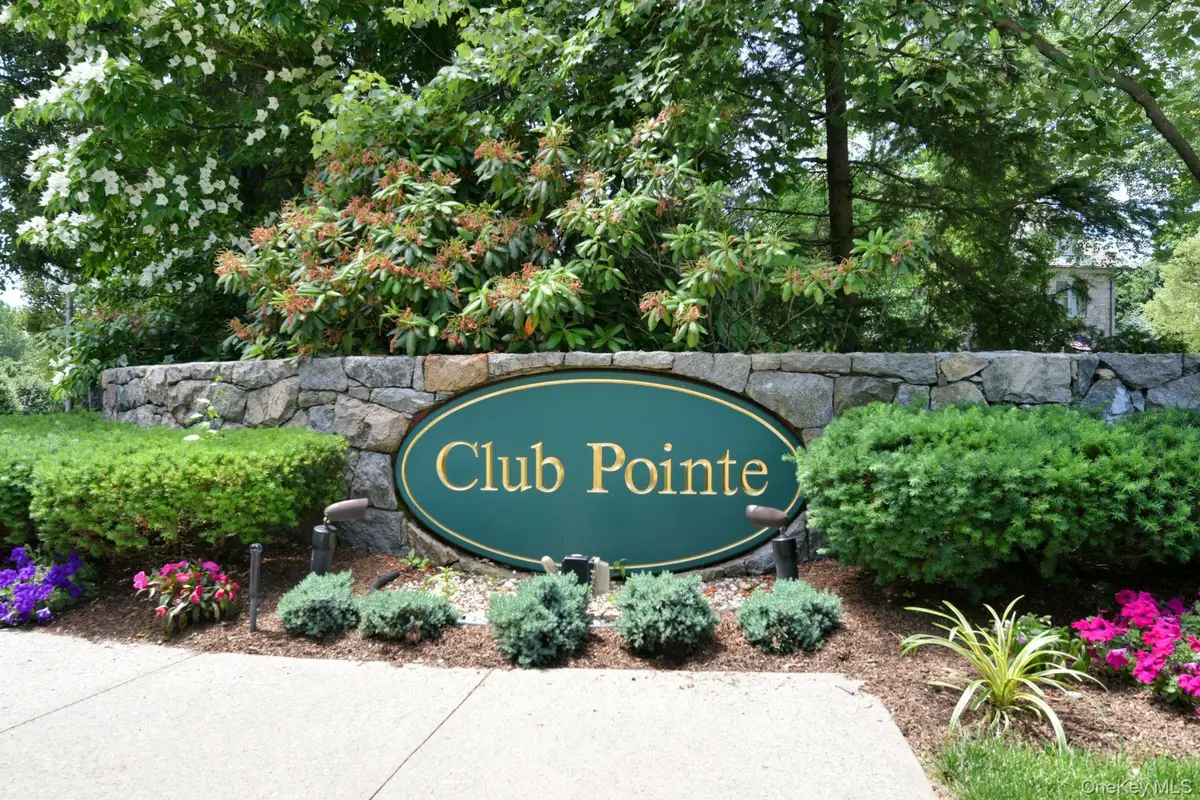 39 Club Pointe Drive, White Plains, NY 10605 - Image #1