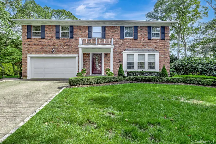 1 Christa Court, Lake Grove, NY 11755 - Image #2