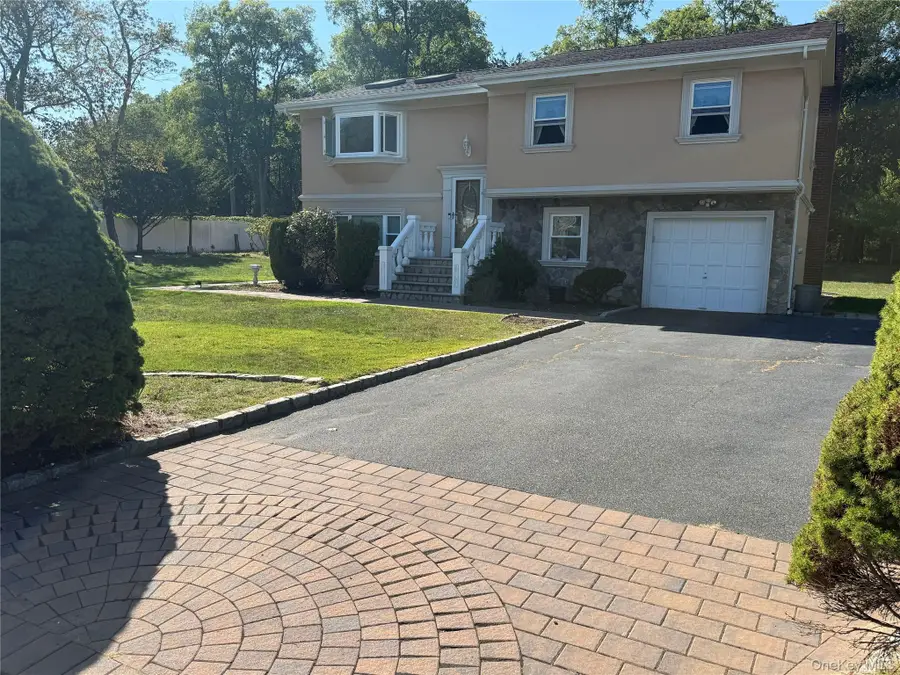 236 Woodhull Avenue, Port Jefferson Station, NY 11776 - Image #2