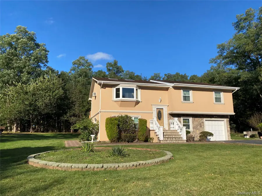 236 Woodhull Avenue, Port Jefferson Station, NY 11776 - Image #3