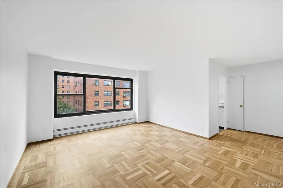 21-41 34th Avenue #7B, Astoria, NY 11106 - Image #2