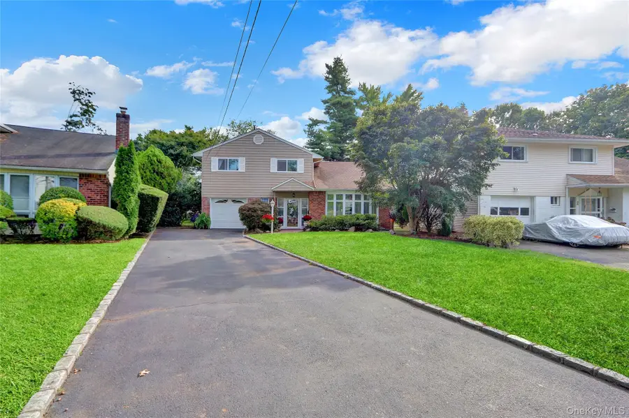 64 South Street, East Hills, NY 11577 - Image #2