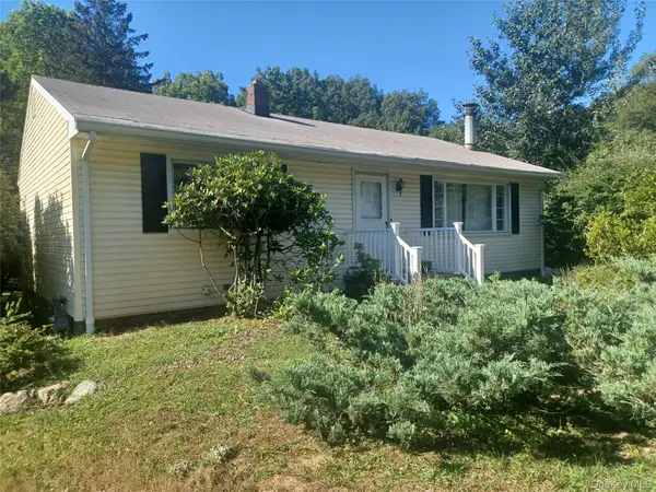 2 E Willow Tree Road, Spring Valley, NY 10977