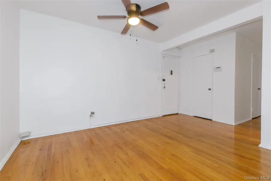 87-15 204th Street #B57, Hollis, NY 11423 - Image #3