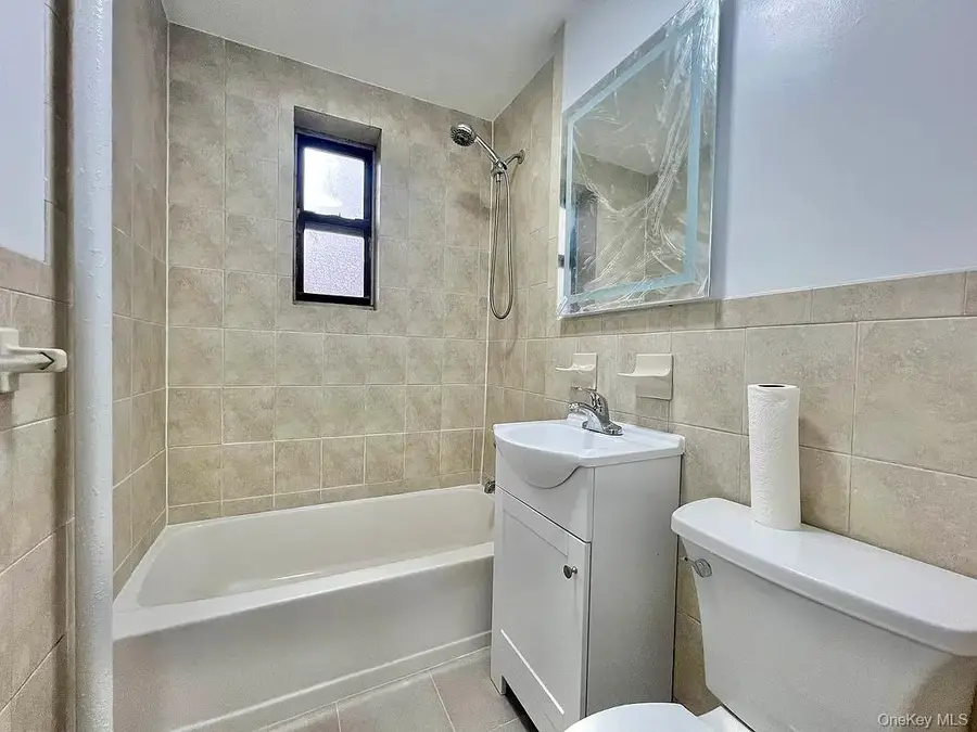 44-21 Macnish Street #2G, Elmhurst, NY 11373 - Image #2