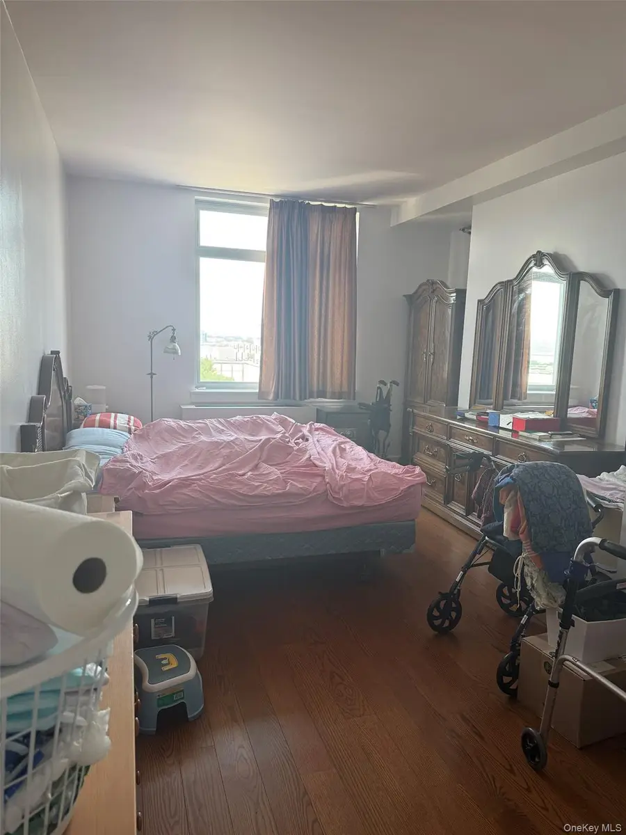 40-28 College Point Boulevard #1203, Flushing, NY 11355 - Image #3