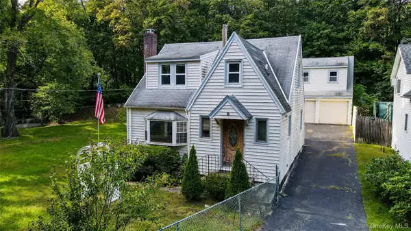 8 Crescent Hill Drive, Cortlandt Manor, NY 10567