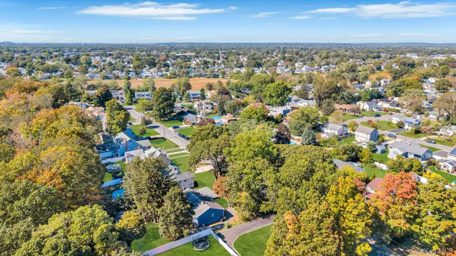 432 Kime Avenue, West Islip, NY 11795 - Image #3