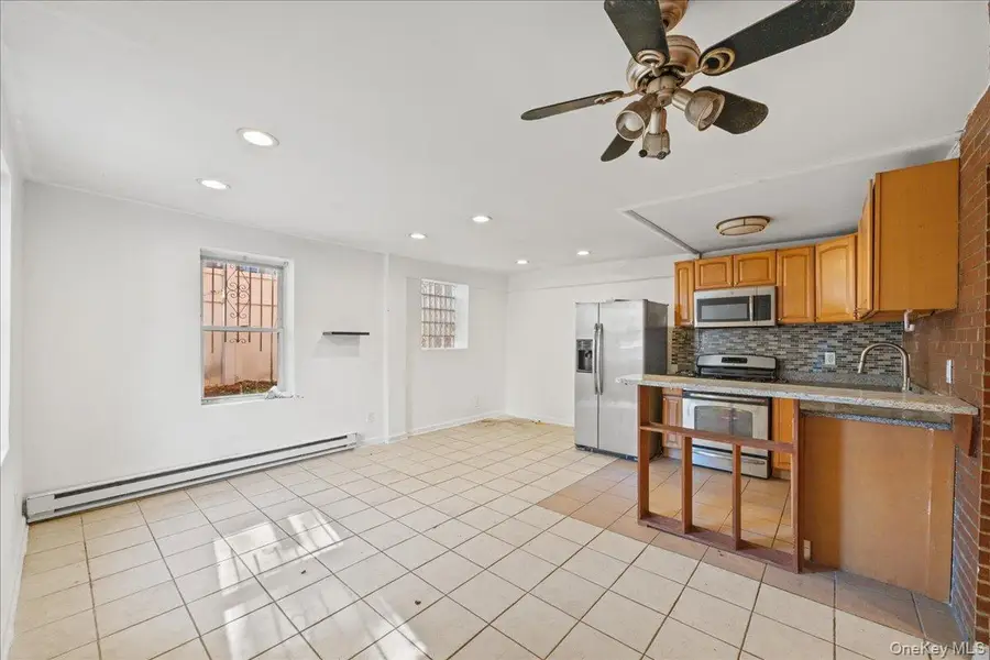 3607 Irwin Avenue, Bronx, NY 10463 - Image #3