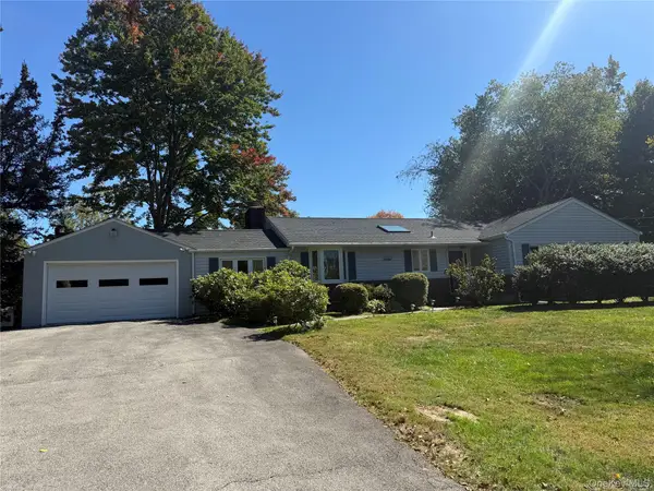 18 Adams Road, Ossining, NY 10562