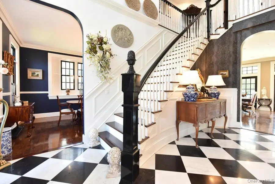 1974 Monroe Avenue, North Bellmore, NY 11710 - Image #3