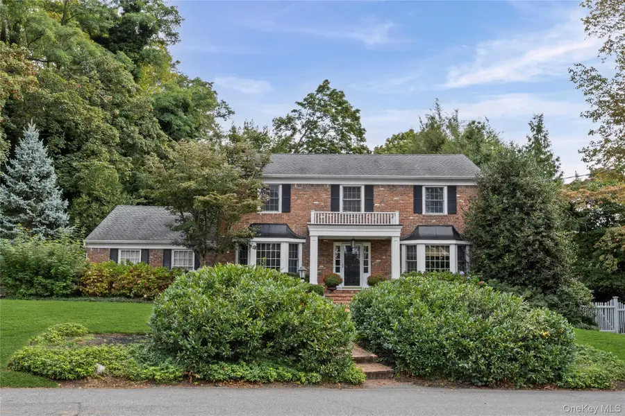 336 Bay Avenue, Huntington Bay, NY 11743 - Image #2