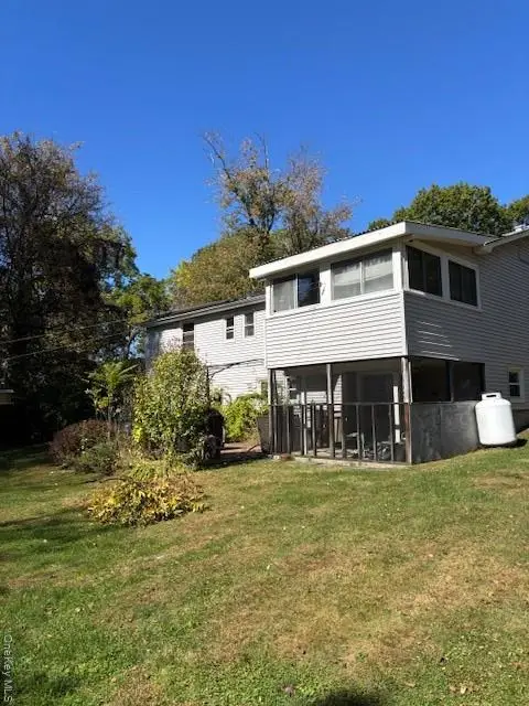 8 Rayland Road, Newburgh, NY 12550 - Image #3