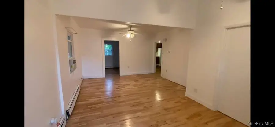 54 Oakland Avenue, Port Jefferson Station, NY 11776 - Image #3