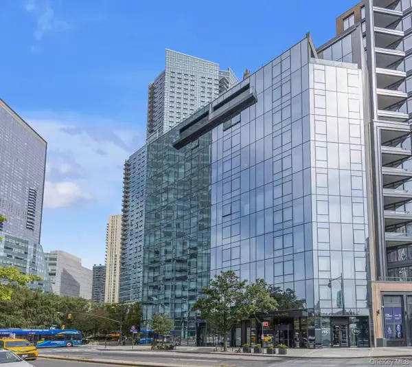 5 Court Square #6A, Long Island City, NY 11101