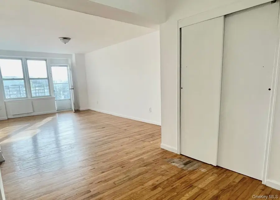 84-70 129th Street #4D, Kew Gardens, NY 11415 - Image #2