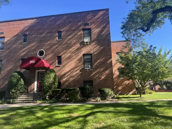 200 Richbell Road #A2, Mamaroneck, NY 10543