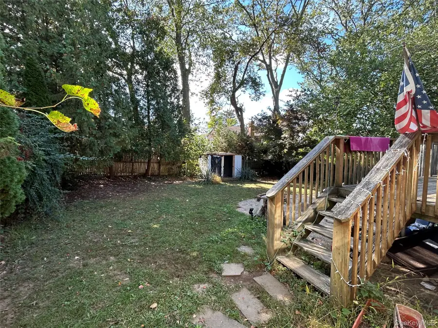 8 Bayard Avenue, Bayville, NY 11709 - Image #3